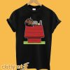 Peanuts Snoopy Parody Smoking Snoop Dogg On Roof Top Funny Black T-Shirt